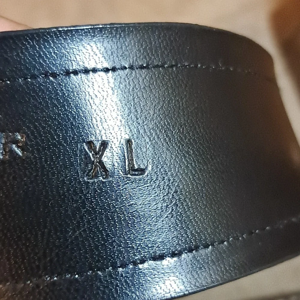Women CARLISLE Black Genuine Leather Belt Size XL